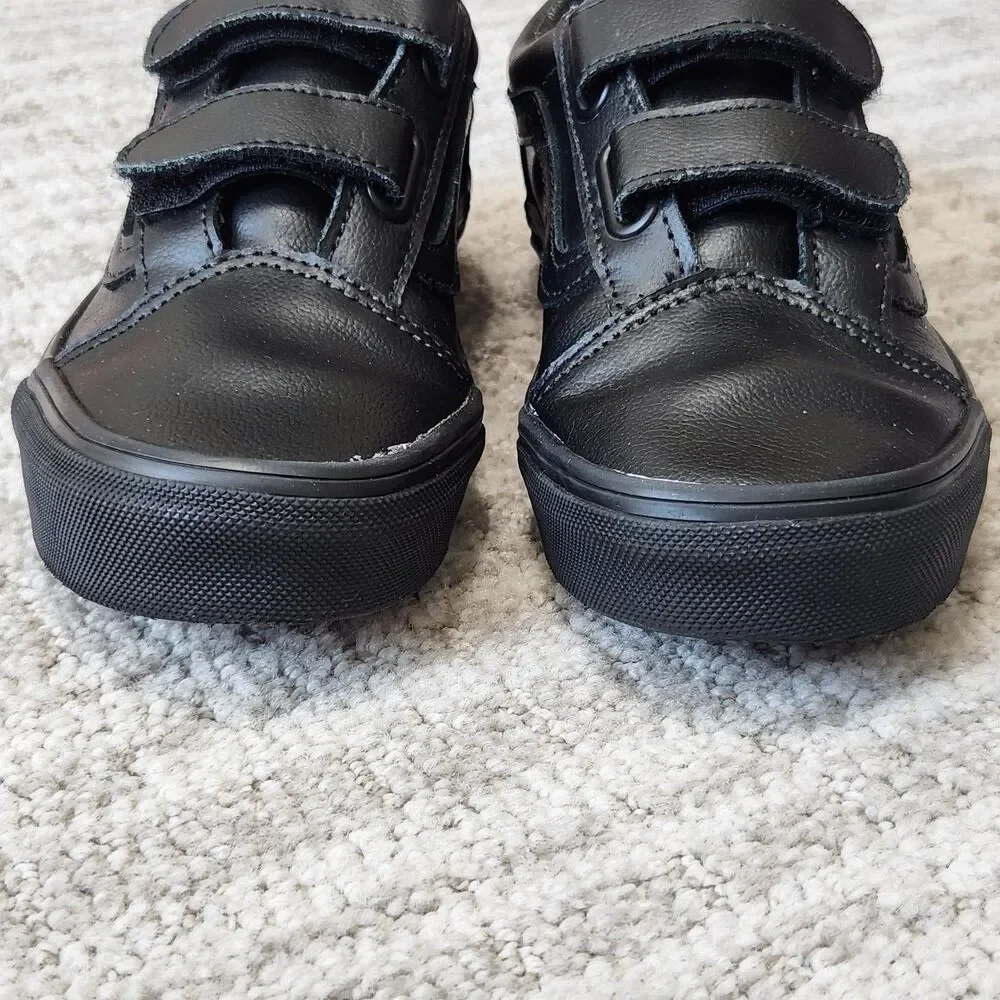 Vans Old Skool Classic Tumbler black leather hook loop shoes size 2 youth